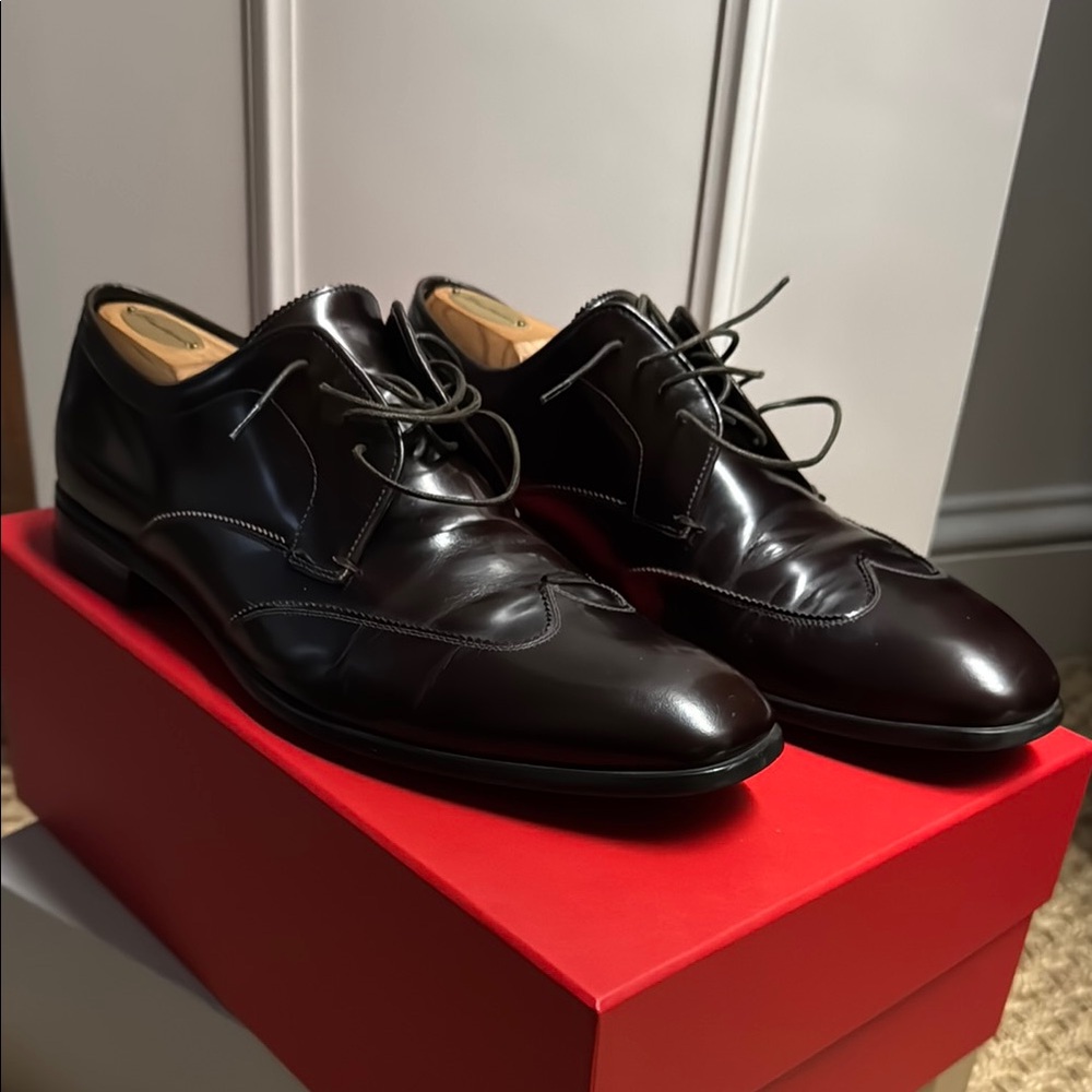 Prada Oxford Lace-up Shoe with Polished Leather and Decorative Detailing